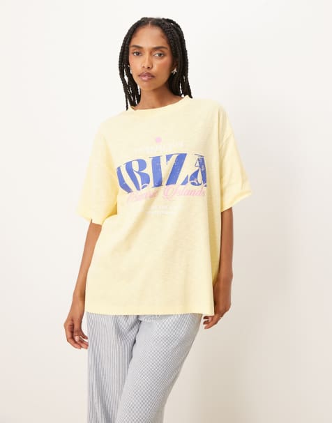 ASOS DESIGN – Oversize-T-Shirt in Gelb mit Strukturmuster und „Ibiza“-Grafikprint - view 1