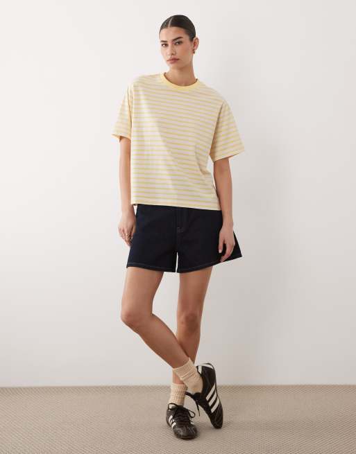 ASOS DESIGN – Oversize-T-Shirt in Gelb und Weiß gestreift, 2 von 4