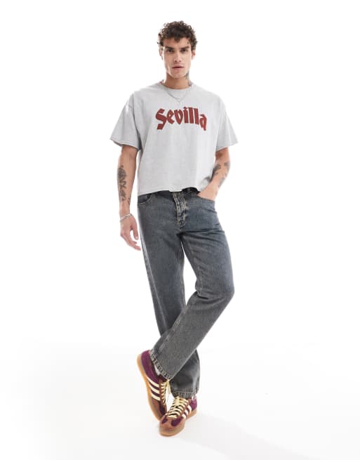 ASOS DESIGN – Oversize-T-Shirt in grau meliert mit kurzem Schnitt und „Sevilla“-Print vorne, 2 von 4