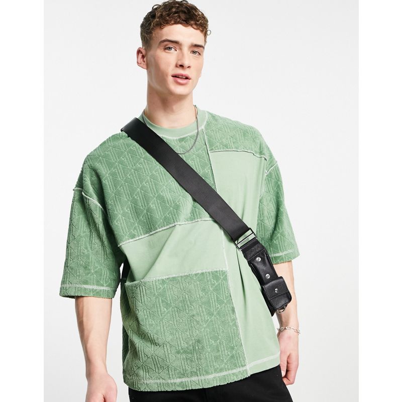 DESIGN – Oversize-T-Shirt in grünem Farbblockdesign aus einer Frotteemischung