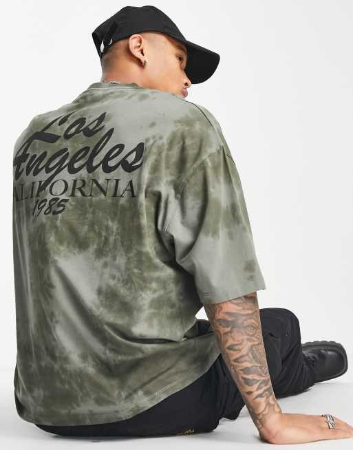 ASOS DESIGN – Oversize-T-Shirt in Khaki mit Batikmuster und „Los Angeles”-Cityprint