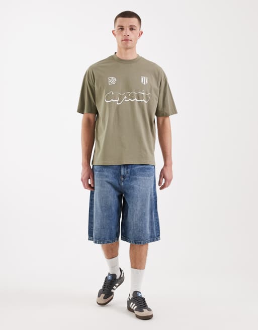 ASOS DESIGN – Oversize-T-Shirt in Khaki mit Fußball-Grafik , 2 von 5