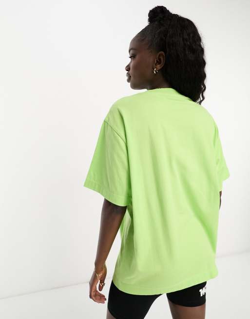 ASOS DESIGN Oversize T Shirt in Limettengrun mit besticktem Lochmuster ASOS