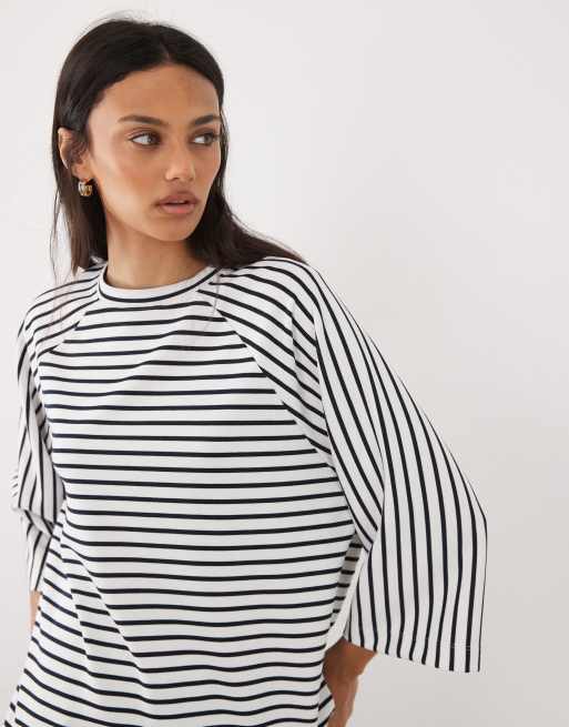 ASOS DESIGN – Oversize-T-Shirt in Marineblau mit Streifenmuster und Raglanärmeln, 2 von 4