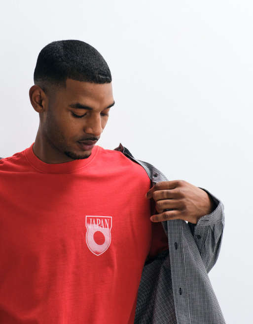 ASOS DESIGN – Oversize-T-Shirt in Rot mit „FIFA World Cup Japan“-Print, 2 von 5