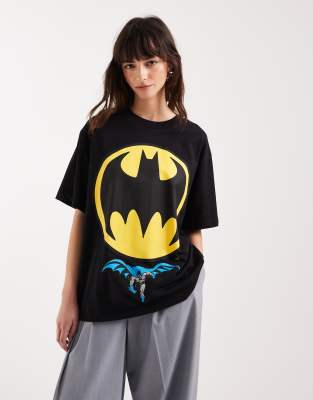 ASOS DESIGN - Oversize-T-Shirt in Schwarz mit Batman-Grafik