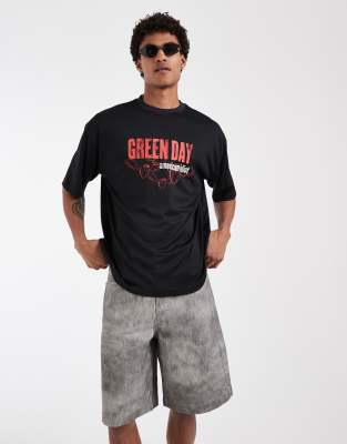 Oversize-T-Shirt in Schwarz mit „Green Day"-Print Schwarz S