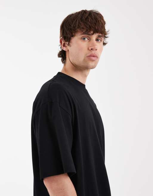 ASOS DESIGN – Oversize-T-Shirt in Schwarz mit Himmelskörper-Print, 4 von 5