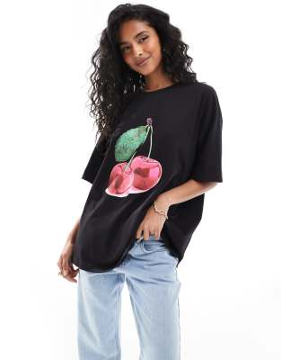 ASOS DESIGN - Oversize-T-Shirt in Schwarz mit Kirsch-Grafikprint