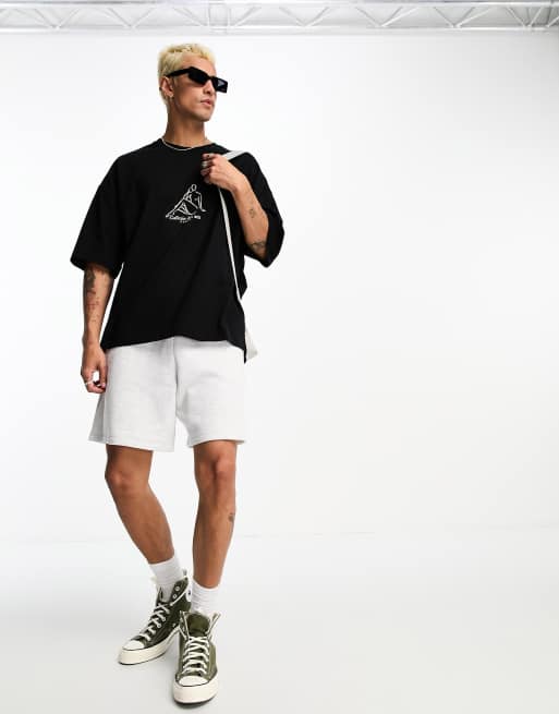 ASOS DESIGN – Oversize-T-Shirt in Schwarz mit Linienprint in gezeichneter Optik, 4 von 4