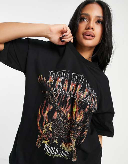ASOS DESIGN – Oversize-T-Shirt in Schwarz mit nietenbesetztem Rock-Grafikprint, 3 von 4
