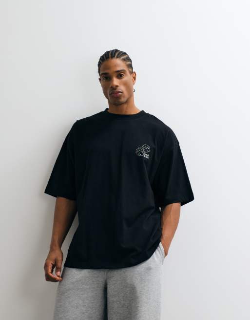 ASOS DESIGN – Oversize-T-Shirt in Schwarz mit Würfel-Grafikprint, 5 von 5