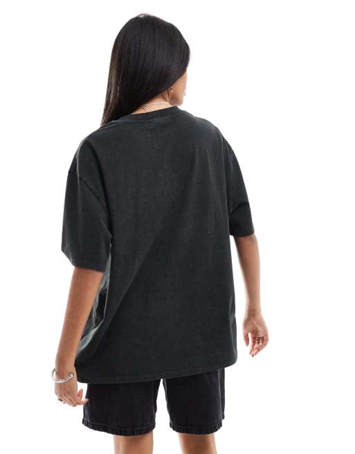ASOS DESIGN – Oversize-T-Shirt in verwaschenem Anthrazit mit Skelett-Print im Rocker-Stil, 4 von 4