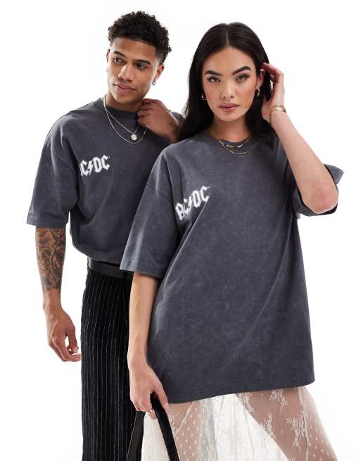 ASOS DESIGN – Oversize-T-Shirt in verwaschenem Anthrazit mit Unisex-Schnitt und lizenzierten AC/DC-Prints, 2 von 4