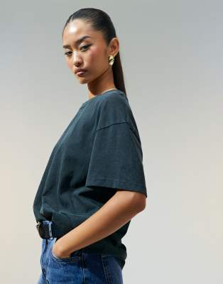 ASOS DESIGN - Oversize-T-Shirt in verwaschenem Anthrazit-Grau