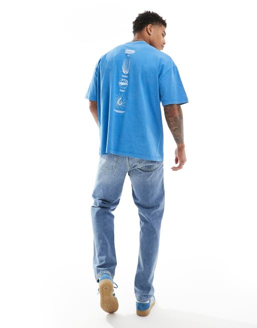 ASOS DESIGN – Oversize-T-Shirt in verwaschenem Blau mit Print entlang der Wirbelsäule, 220 g/m² schwer