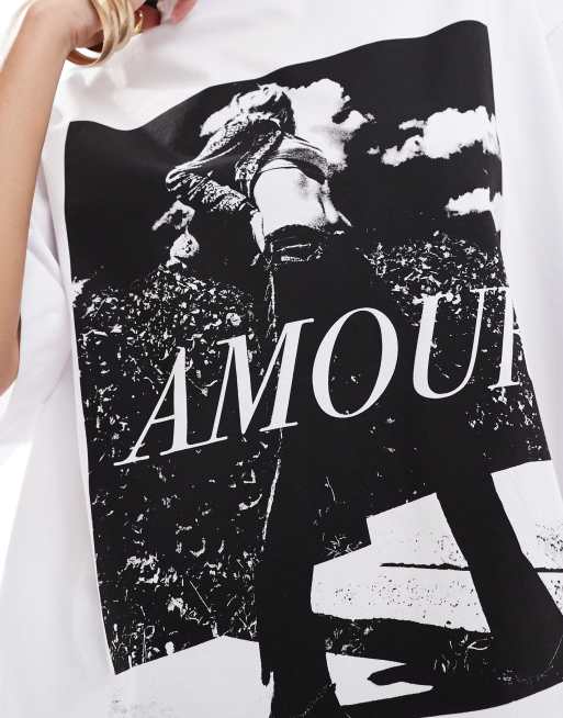 ASOS DESIGN – Oversize-T-Shirt in Weiß mit „Amour“-Magazin-Fotoprint, 2 von 4