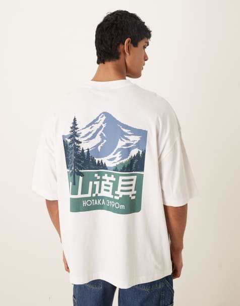 ASOS DESIGN – Oversize-T-Shirt in Weiß mit Berg-Grafikprint - view 1