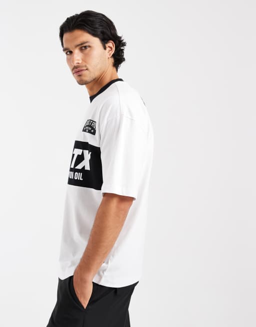 ASOS DESIGN – Oversize-T-Shirt in Weiß mit „Castrol“-Print, 4 von 5
