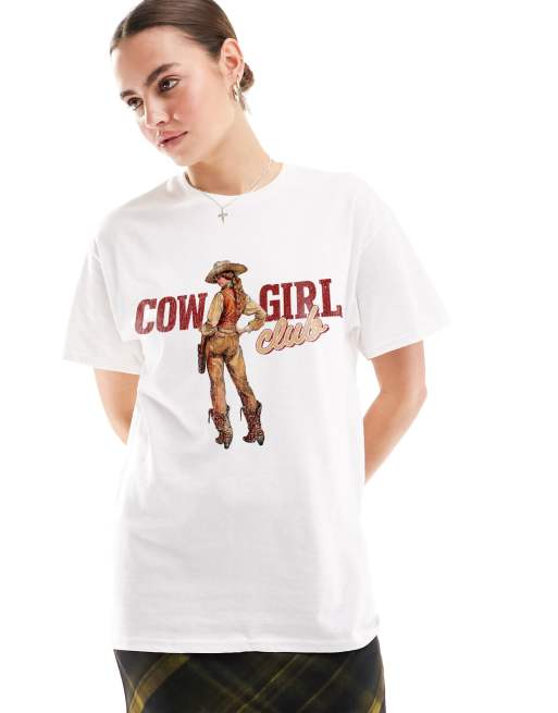 FhyzicsShops DESIGN – Oversize-T-Shirt in Weiß mit „Cowgirl Club“-Grafikprint