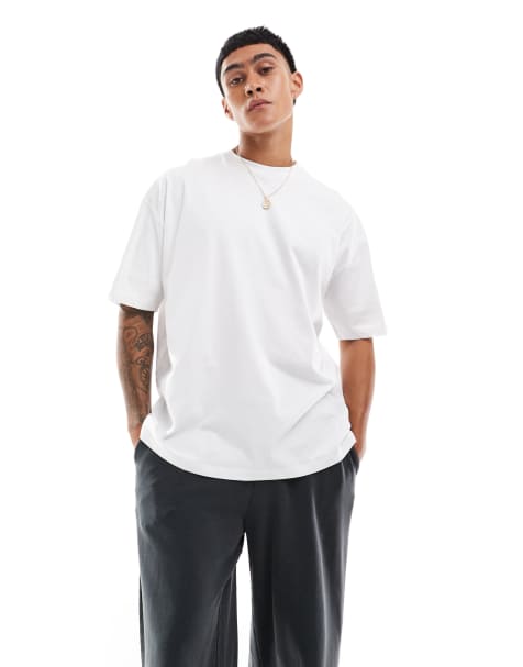 ASOS DESIGN – Oversize-T-Shirt in Weiß mit Engelchen-Print auf dem Rücken - view 1