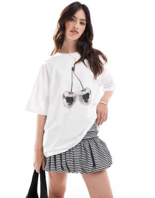 ASOS DESIGN - Oversize-T-Shirt in Weiß mit Kirsch-Discokugeln