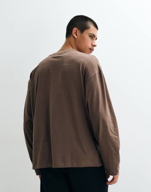 ASOS DESIGN oversize t-shirt med långa ärmar i brun, 4 av 5
