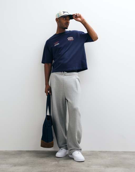 ASOS DESIGN oversize t-shirt med NBA New York Knicks-tryck i marinblått, 2 av 5