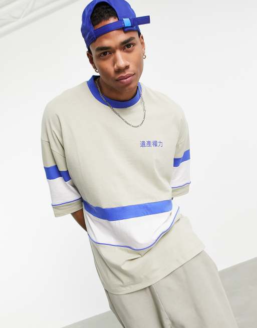 ASOS DESIGN – Oversize-T-Shirt mit Einsätzen und Print auf der Brust in verwaschenem Khaki