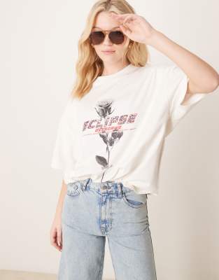 ASOS DESIGN - Oversize-T-Shirt mit Rosen-Grafik-Weiß