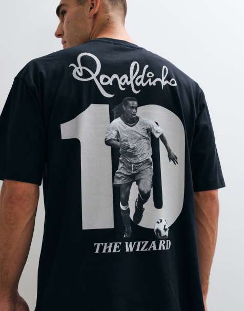 ASOS DESIGN oversize T-shirt z nadrukiem Ronaldinho w kolorze czarnym - view 1