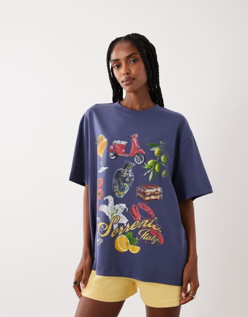 ASOS DESIGN oversize t-shirt z nadrukiem Sorrento essentials w kolorze niebieskim