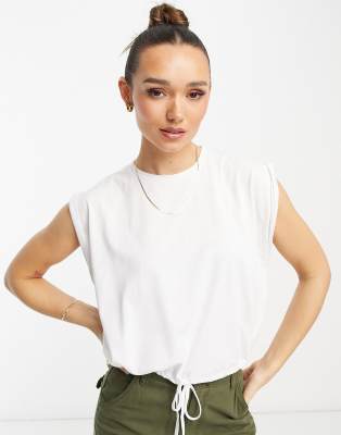 ASOS DESIGN - Oversize-Tanktop in Weiß mit aufgerollten Ärmeln und Kordelzug am Saum