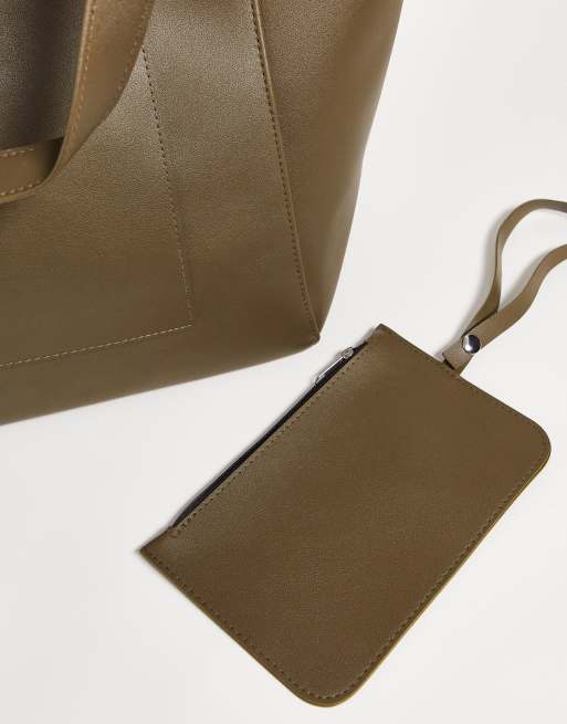 ASOS DESIGN – Oversize-Tragetasche aus Kunstleder in Khaki mit abnehmbarer Geldbörse, 2 von 4