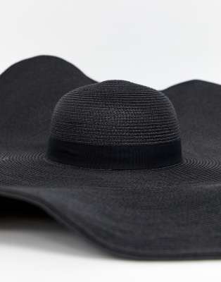 oversized black sun hat