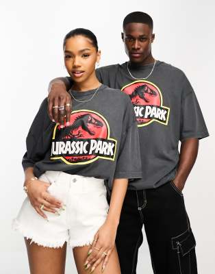 ASOS DESIGN - Oversize-Unisex-T-Shirt in verwaschenem Schwarz mit „Jurassic Park"-Grafikprint