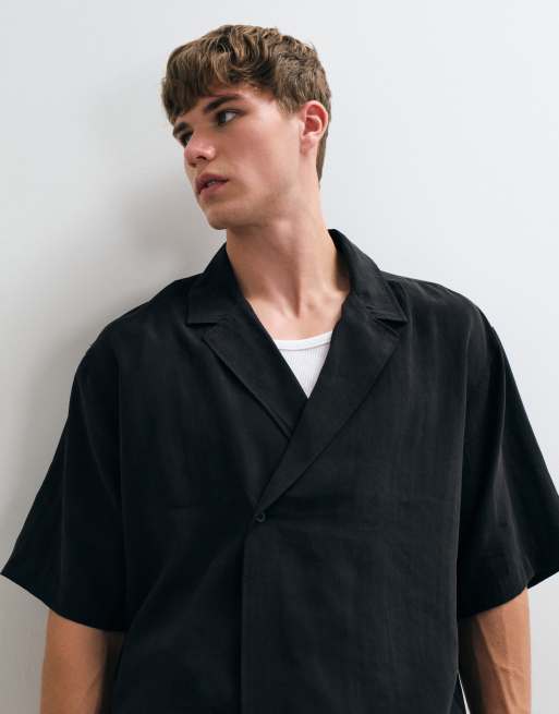 ASOS DESIGN oversize zwiewna koszula kopertowa w kolorze czarnym, 2 z 5