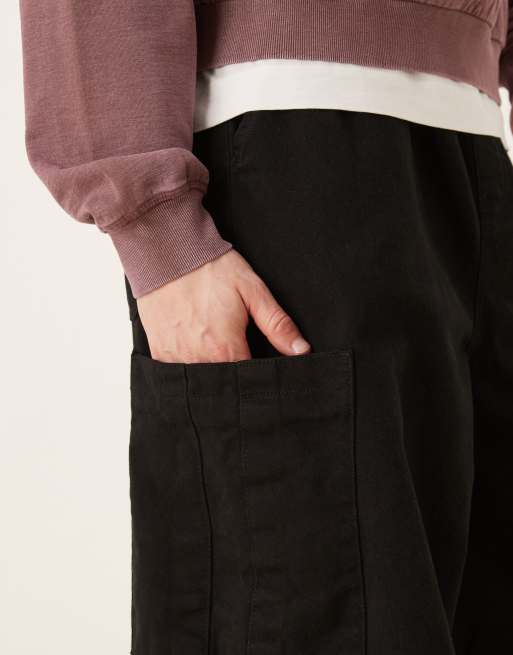 ASOS DESIGN oversized baggy cargo pants in black, 4 of 5