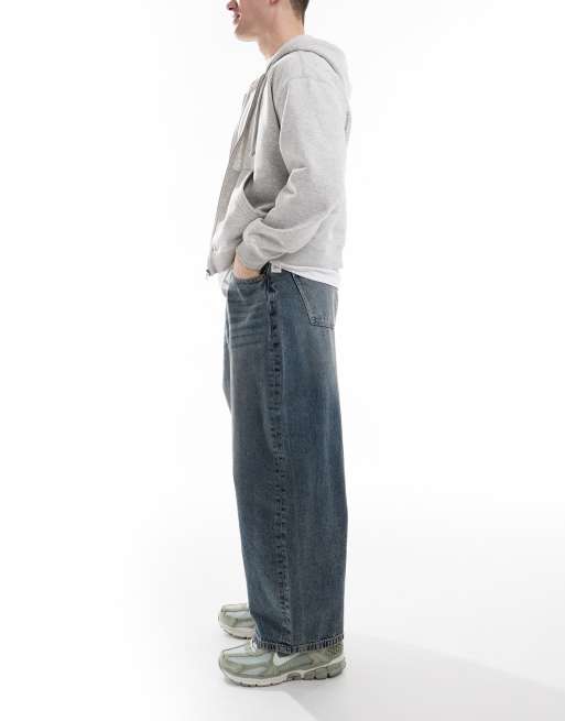 ASOS DESIGN baggy balloon fit jeans in vintage light wash blue