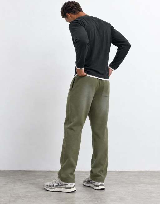 ASOS DESIGN oversized ballonjogger met plooien en spraywash in kaki, 8 van 9