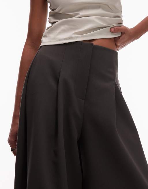 ASOS DESIGN oversized balloon barrel leg trousers in olive