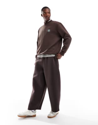 oversized balloon scuba sweatpants in gray