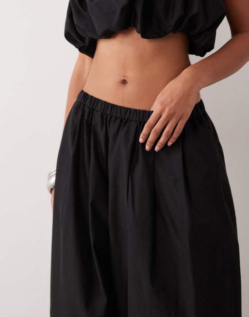 ASOS DESIGN oversized balloon trousers co-ord in black, 3 of 5