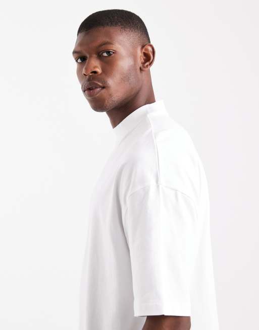 ASOS DESIGN - Oversized basic hoogsluitend T-shirt in wit, 4 van 5