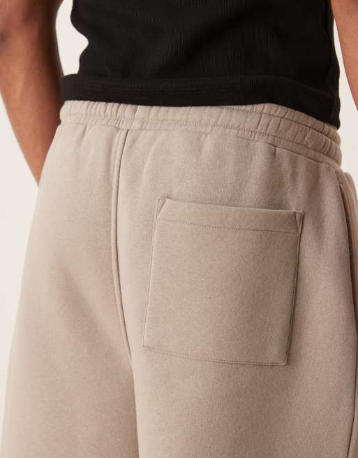 ASOS DESIGN oversized basketball shorts with pleats in grey, 4 of 5