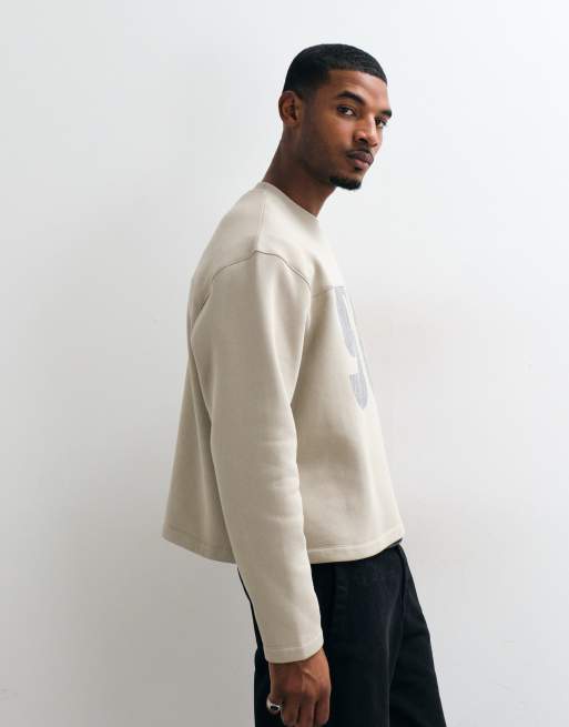 ASOS DESIGN - Oversized beige trøje med rund hals og pigmentprint, 4 af 5