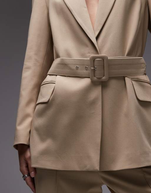 ASOS DESIGN - Oversized blazer met riem in licht camel, 2 van 4