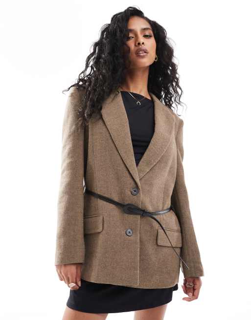 ASOS DESIGN - Oversized blazer met sterke schouders en riem in mokka