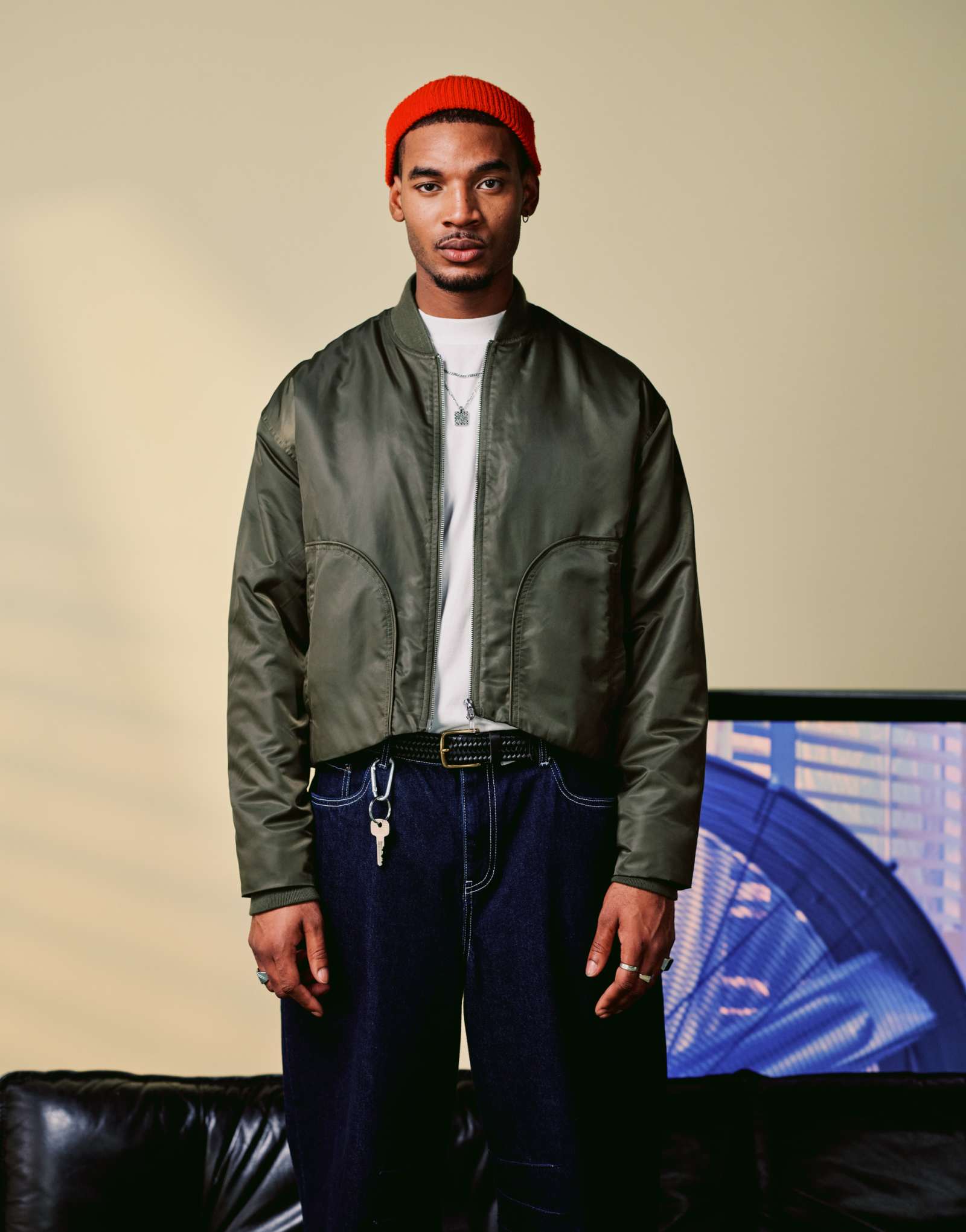 ДИЗАЙНЕРСКАЯ куртка-бомбер оверсайз от ASOS цвета хаки