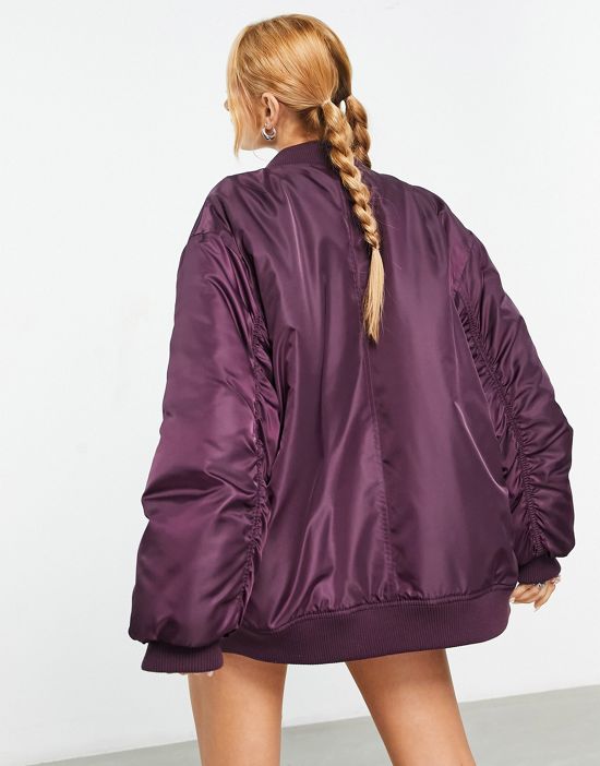 https://images.asos-media.com/products/asos-design-oversized-bomber-jacket-in-wine/202226110-2?$n_550w$&wid=550&fit=constrain